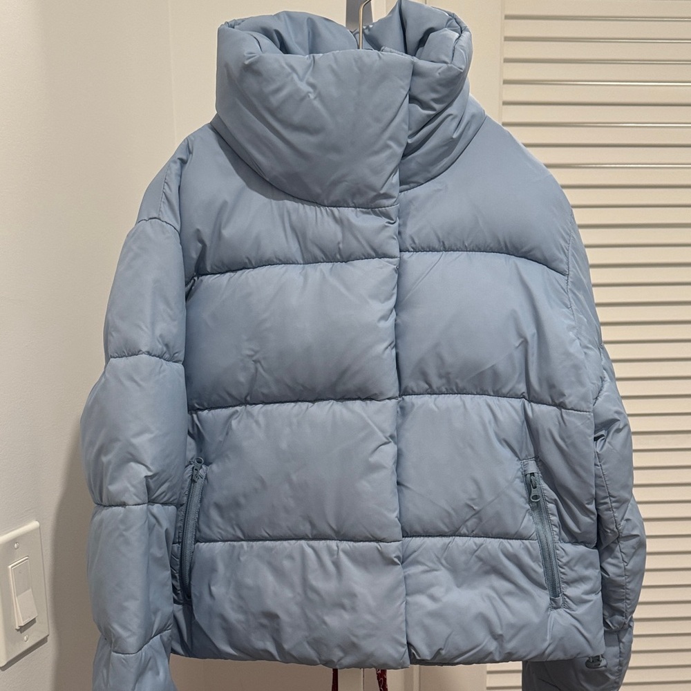 ALO Yoga Sky Blue Gold Rush Puffer Jacket